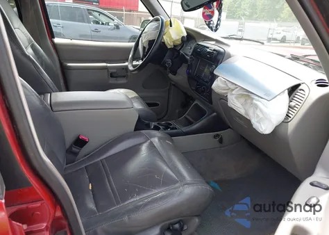 2000 Ford Explorer Xlt z USA, uszkodzony, nr VIN 1FMZU73E7YZB60956